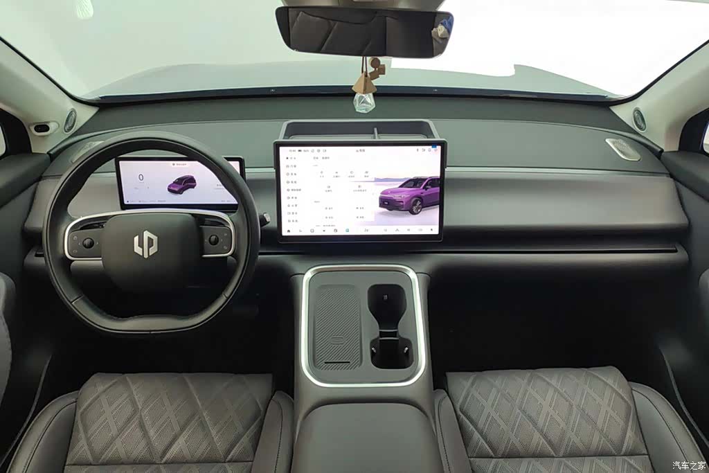Leapmotor C16, 2025 12