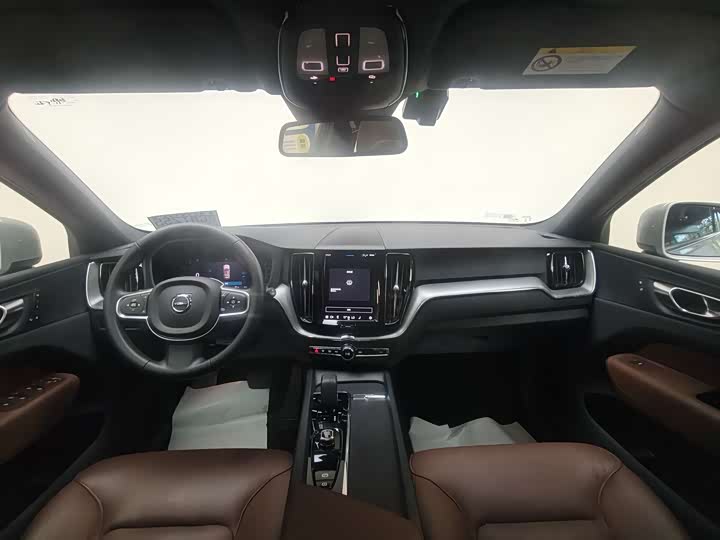 Volvo XC60, 2024 года фото 15