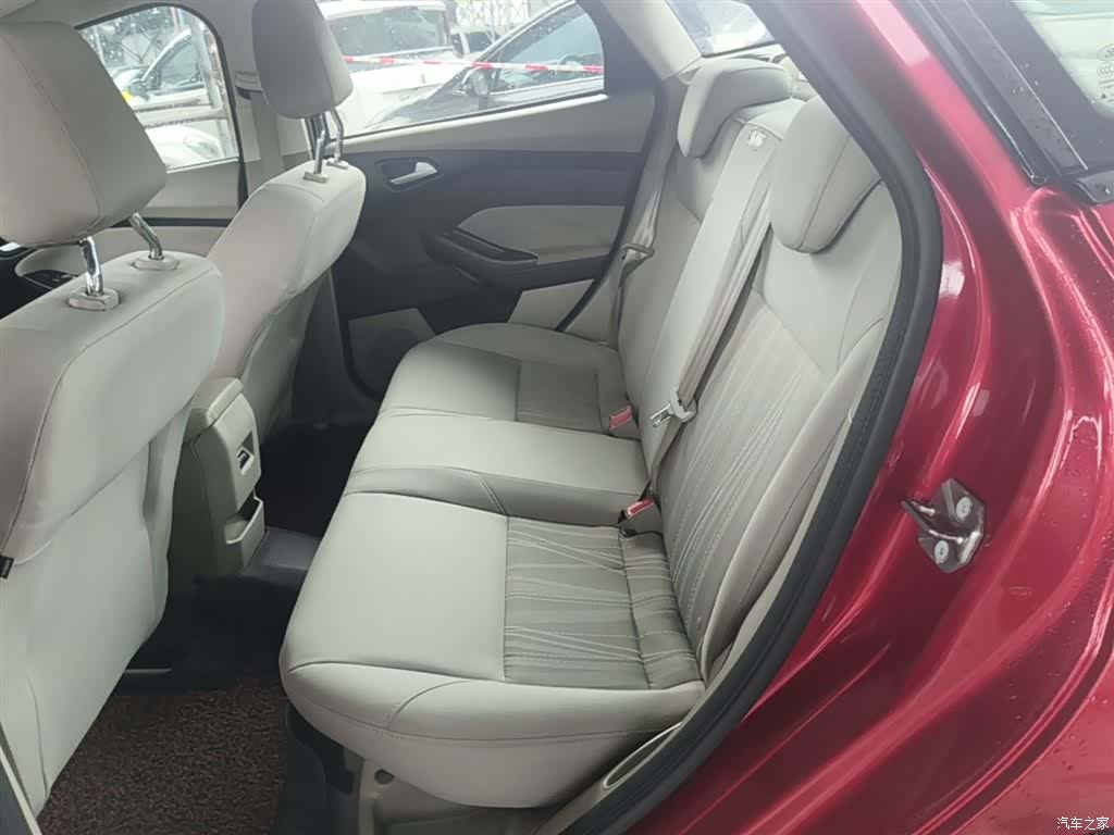 Ford Focus, 2016 17