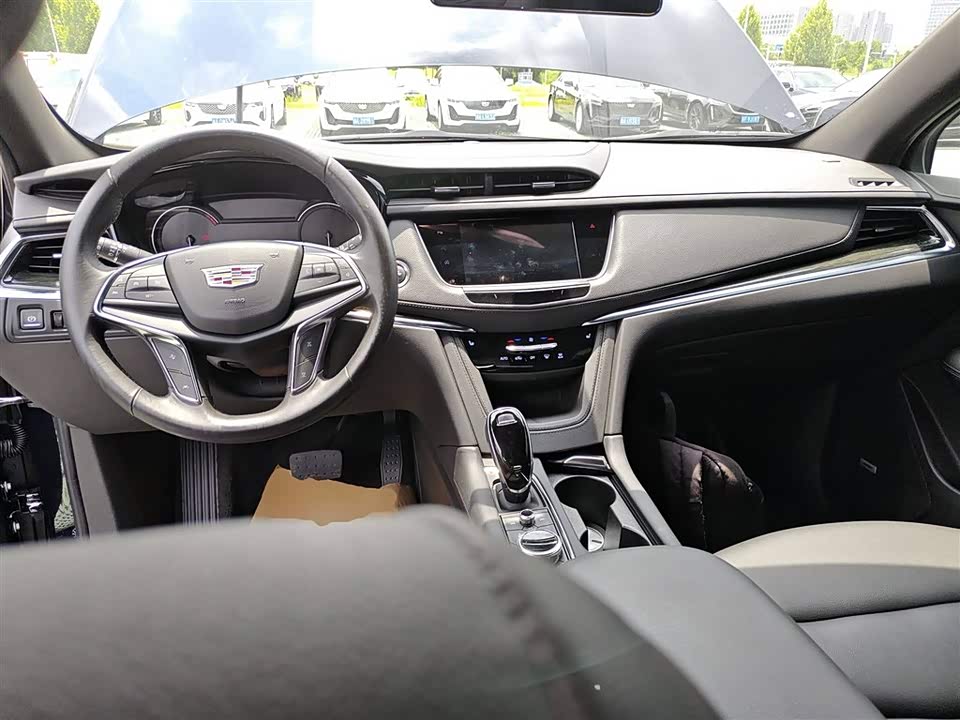 Cadillac XT5