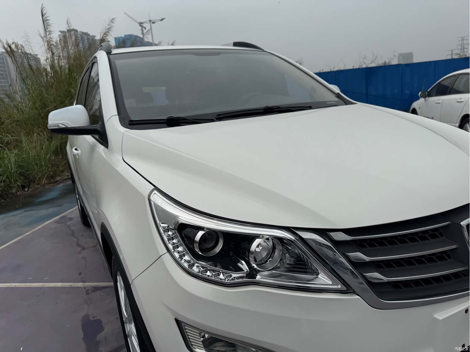 Wuling 560, 2016 13