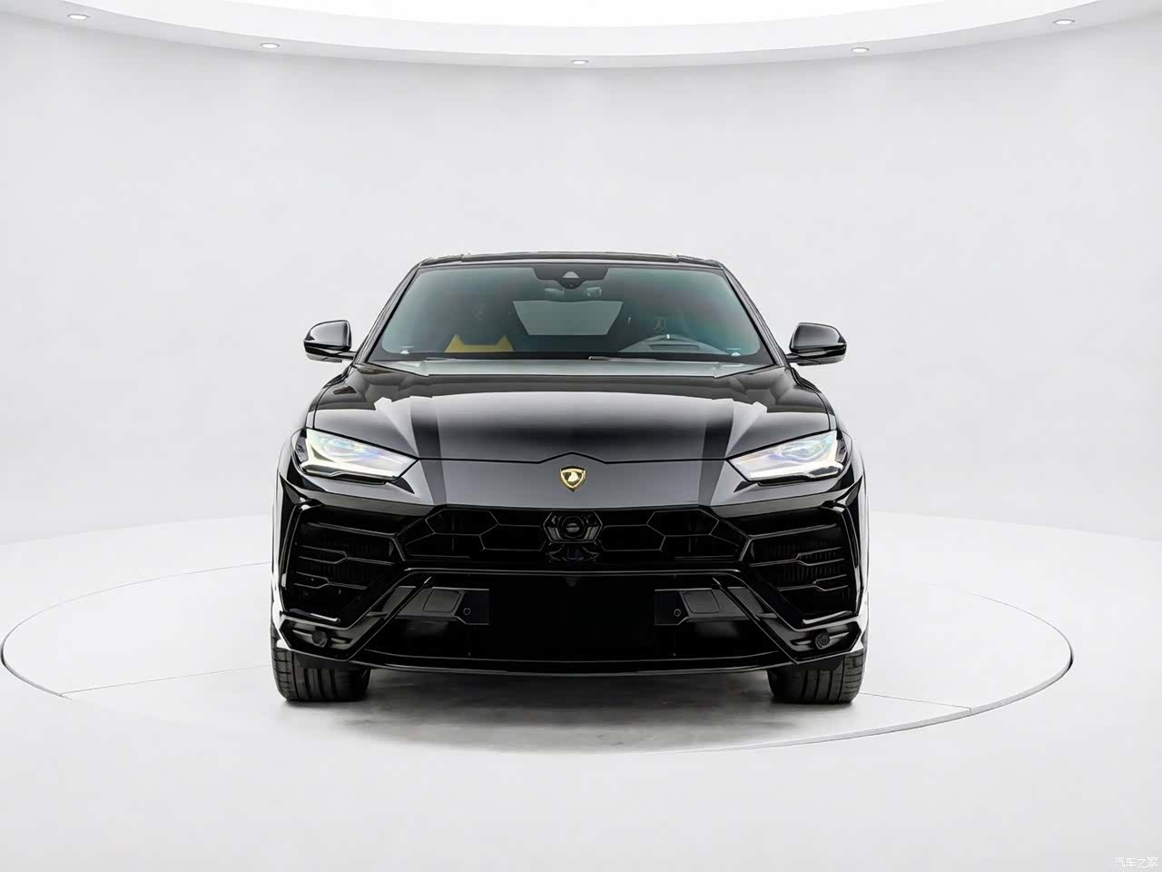 Lamborghini Urus, 2021 2