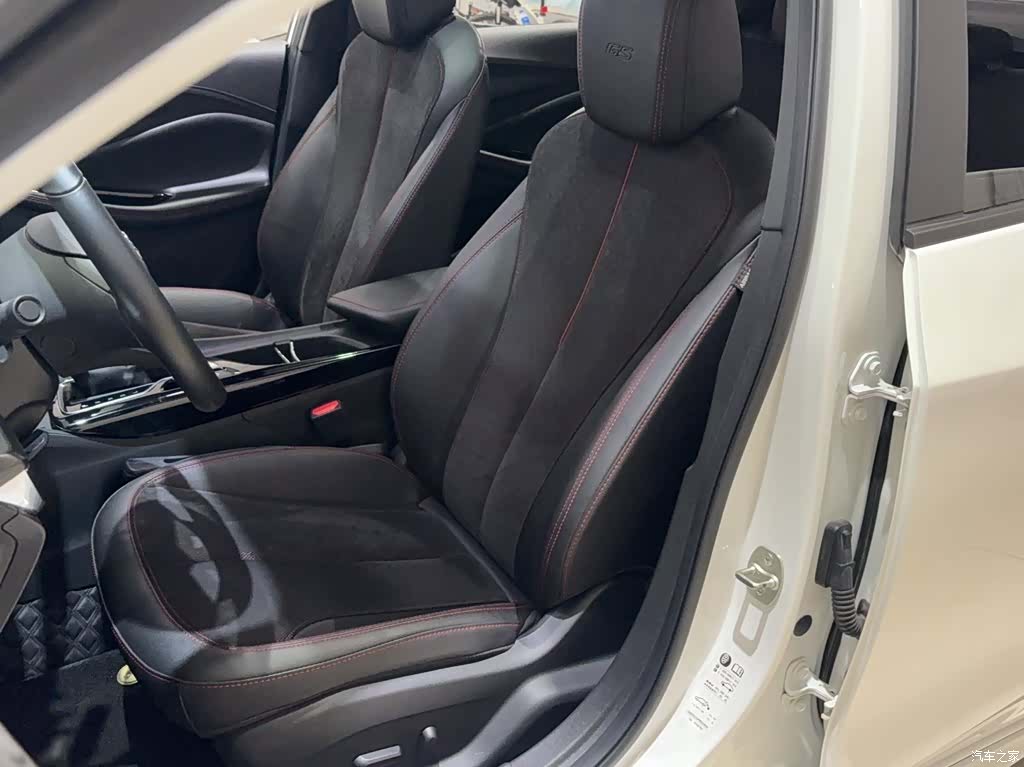 Buick Verano, 2023 4