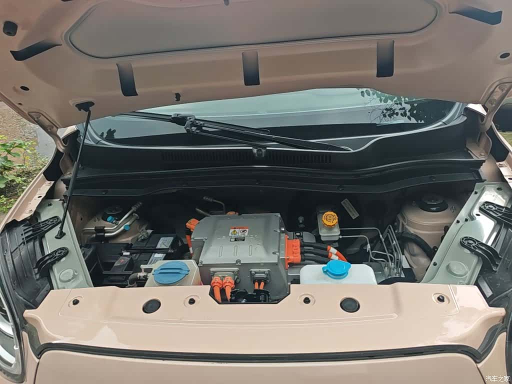 Leapmotor T03, 2022 20
