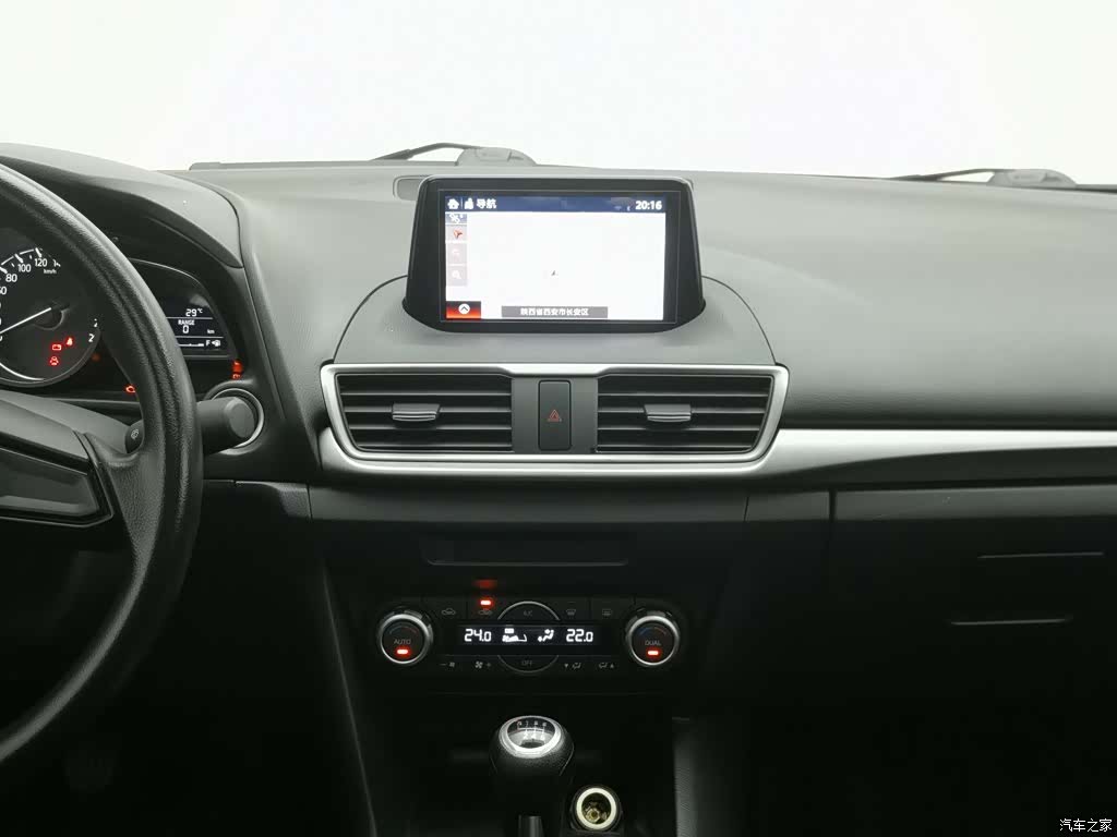 Mazda Mazda3, 2018 12