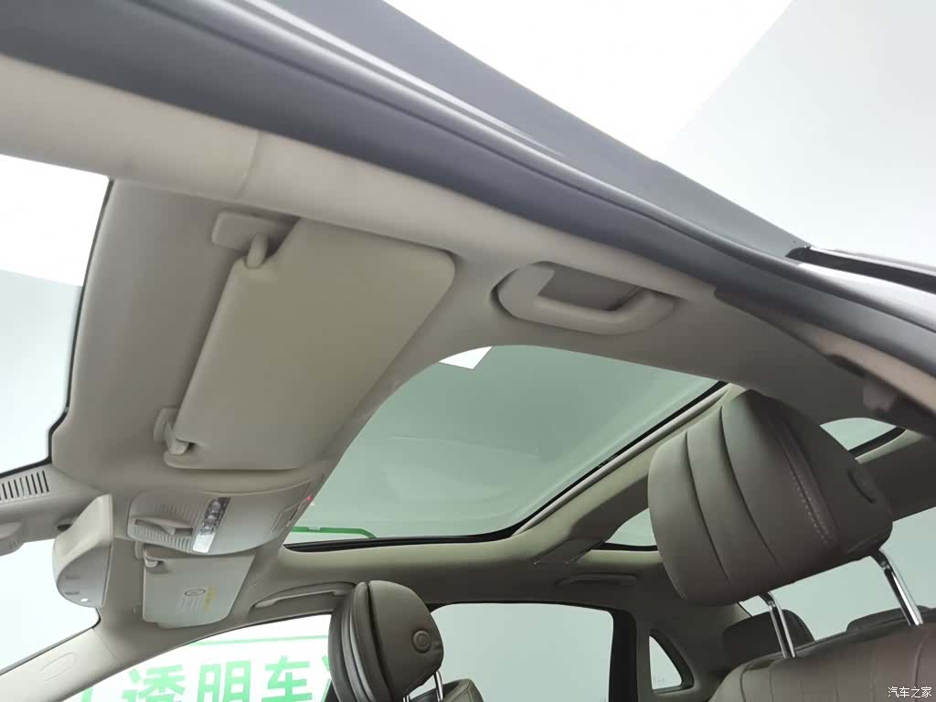 Mercedes-Benz E-Class, 2020 14