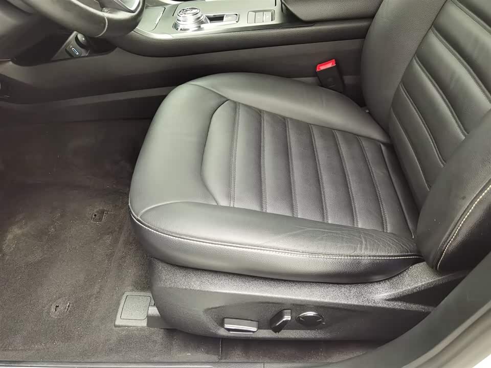 Ford Mondeo Ford Mondeo