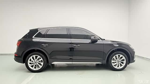 Audi Q5L, 2024 8