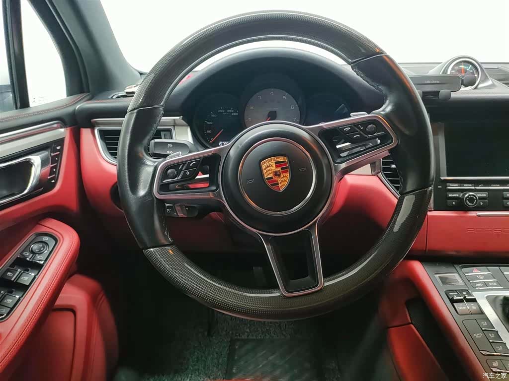 Porsche Macan, 2014 11