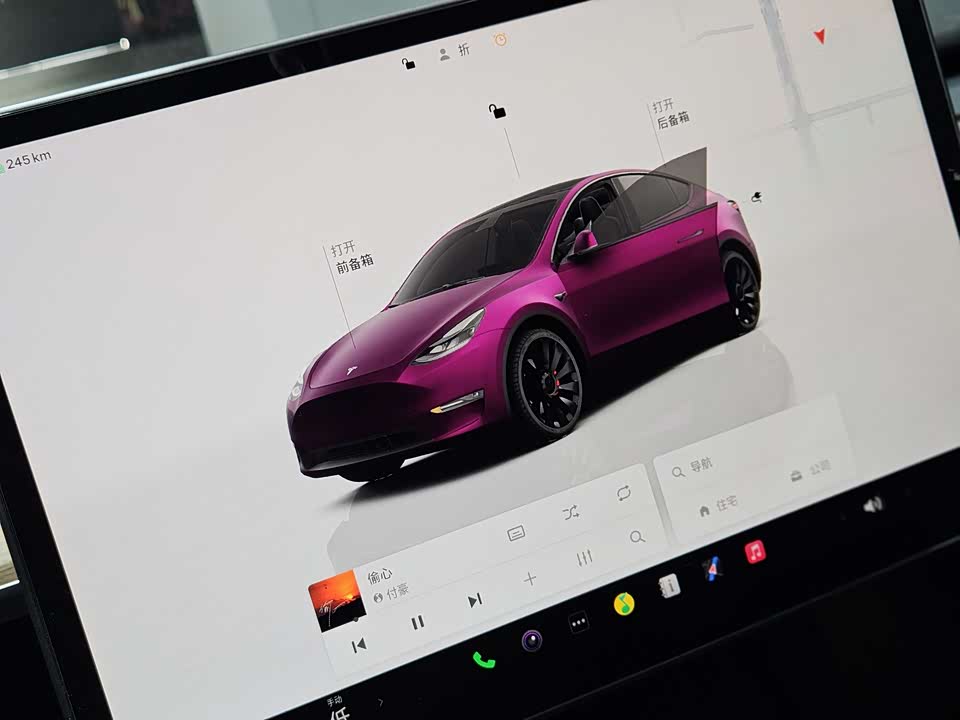 Tesla Model Y Tesla Model Y