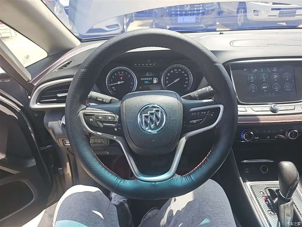 Buick GL6, 2018 11