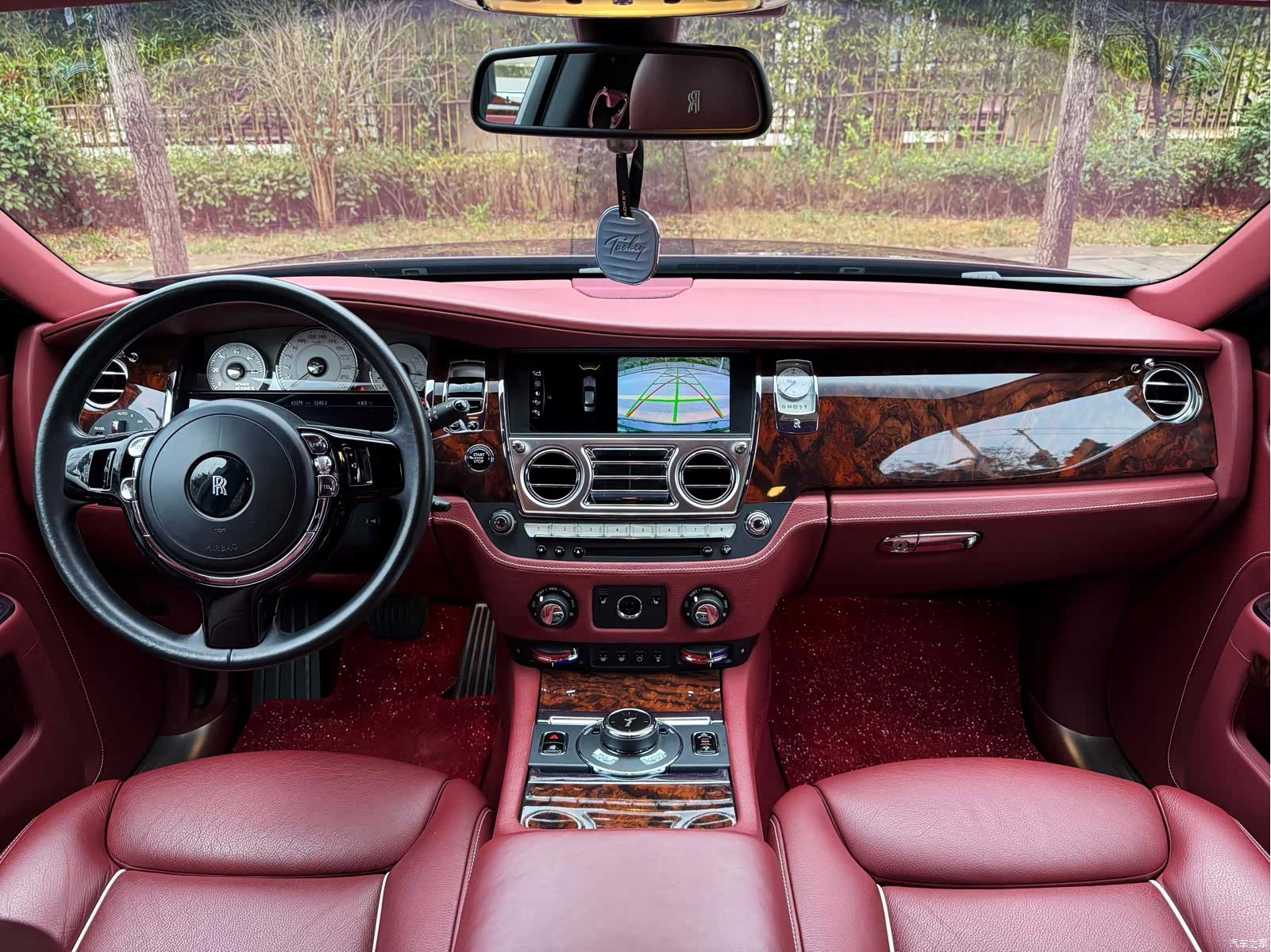 Rolls-Royce Ghost, 2018 9