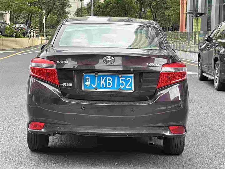 Toyota Vios 2014 1.5L АКПП zhi zhen ban