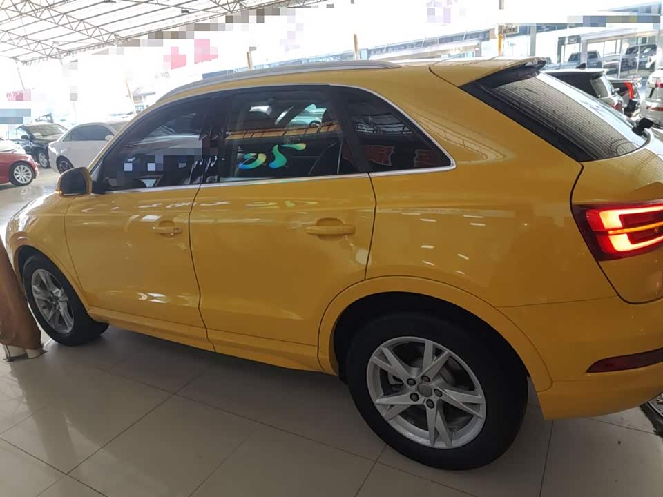 Audi Q3