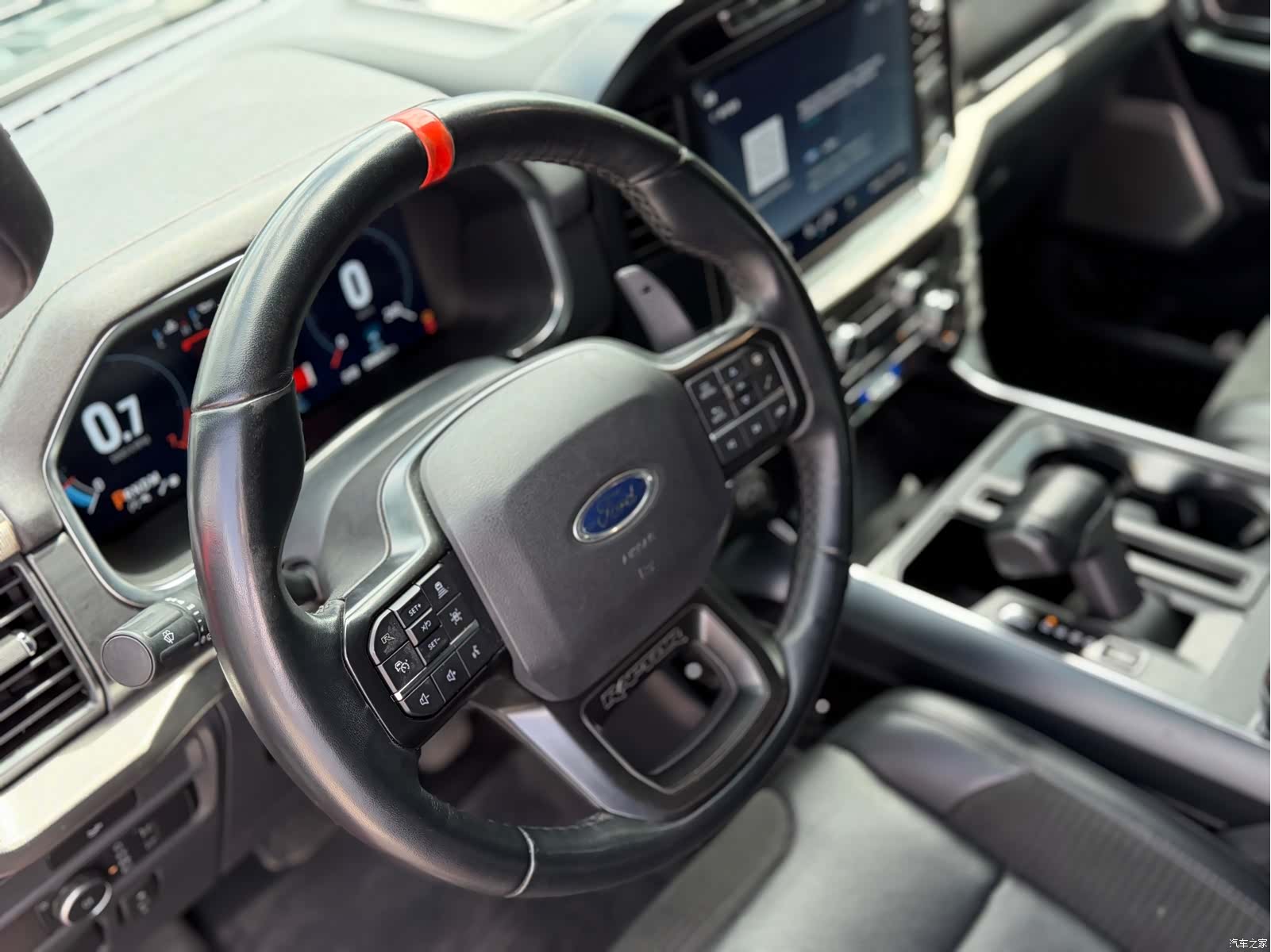 Ford F-150, 2023 все фото