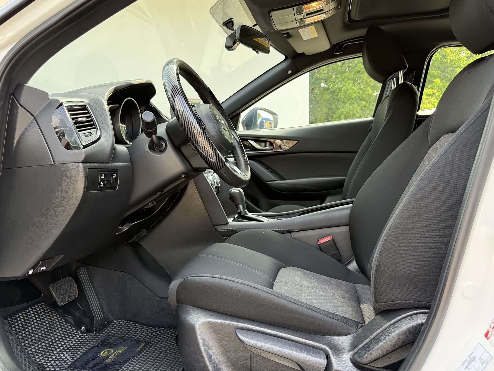 Mazda CX-4, 2022 4