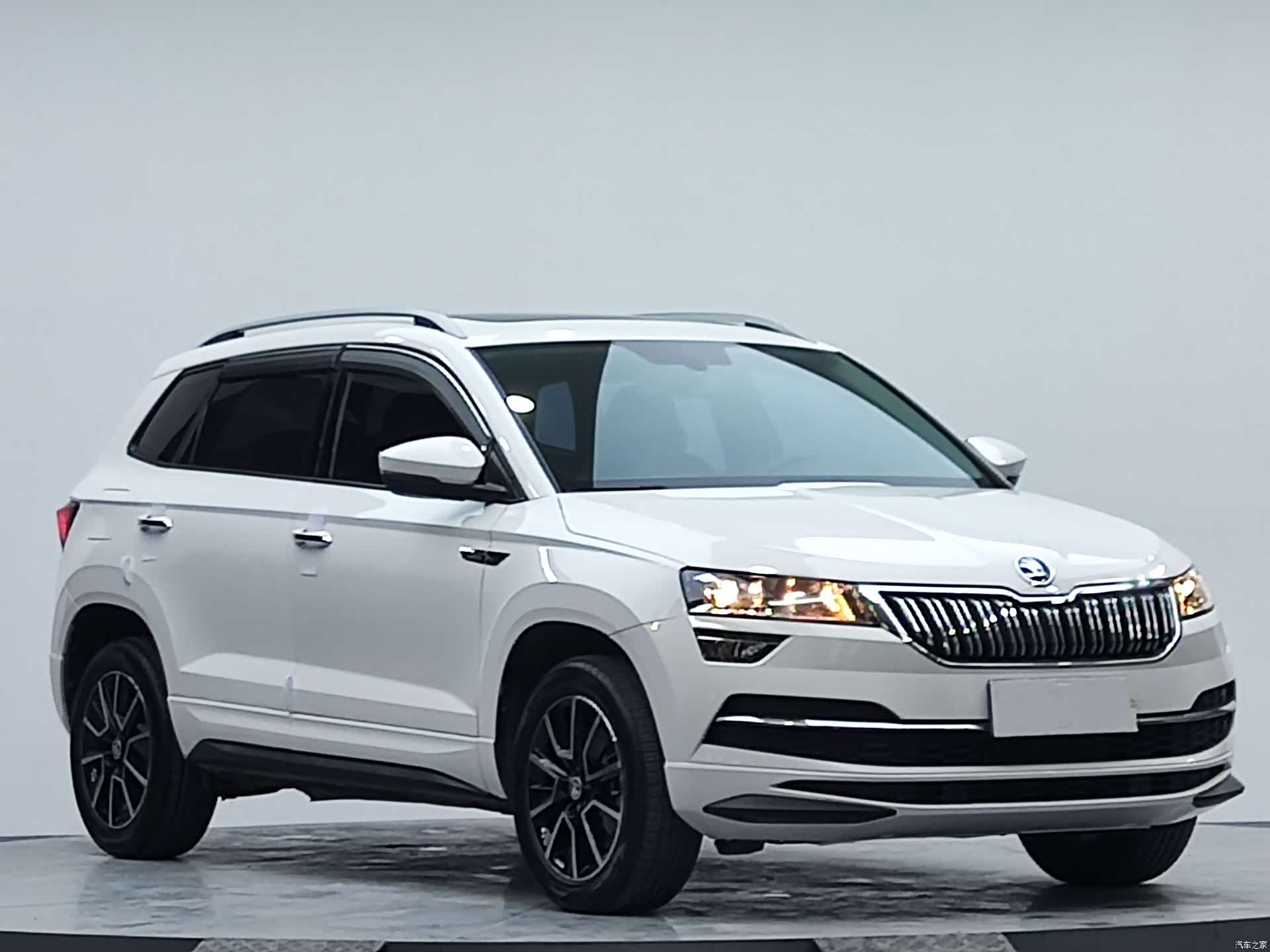Skoda Karoq, 2022 3