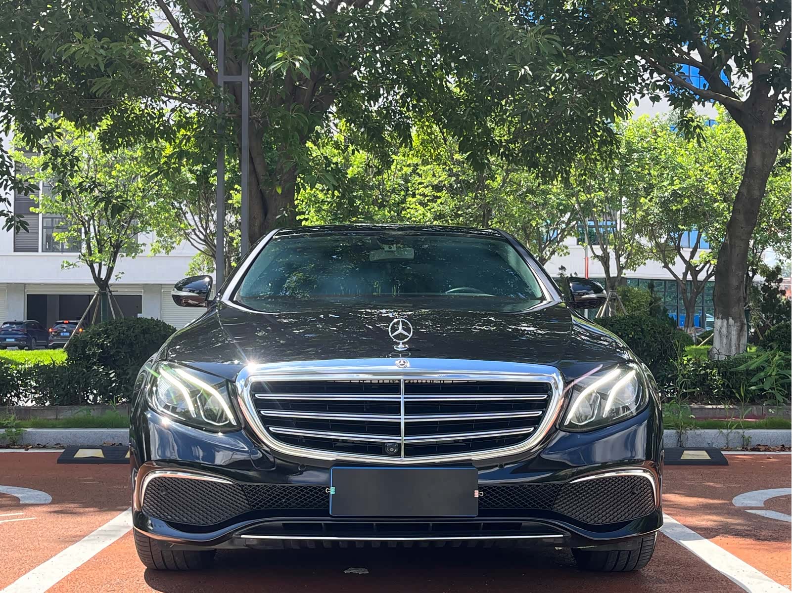 Mercedes-Benz E-Class, 2018 2
