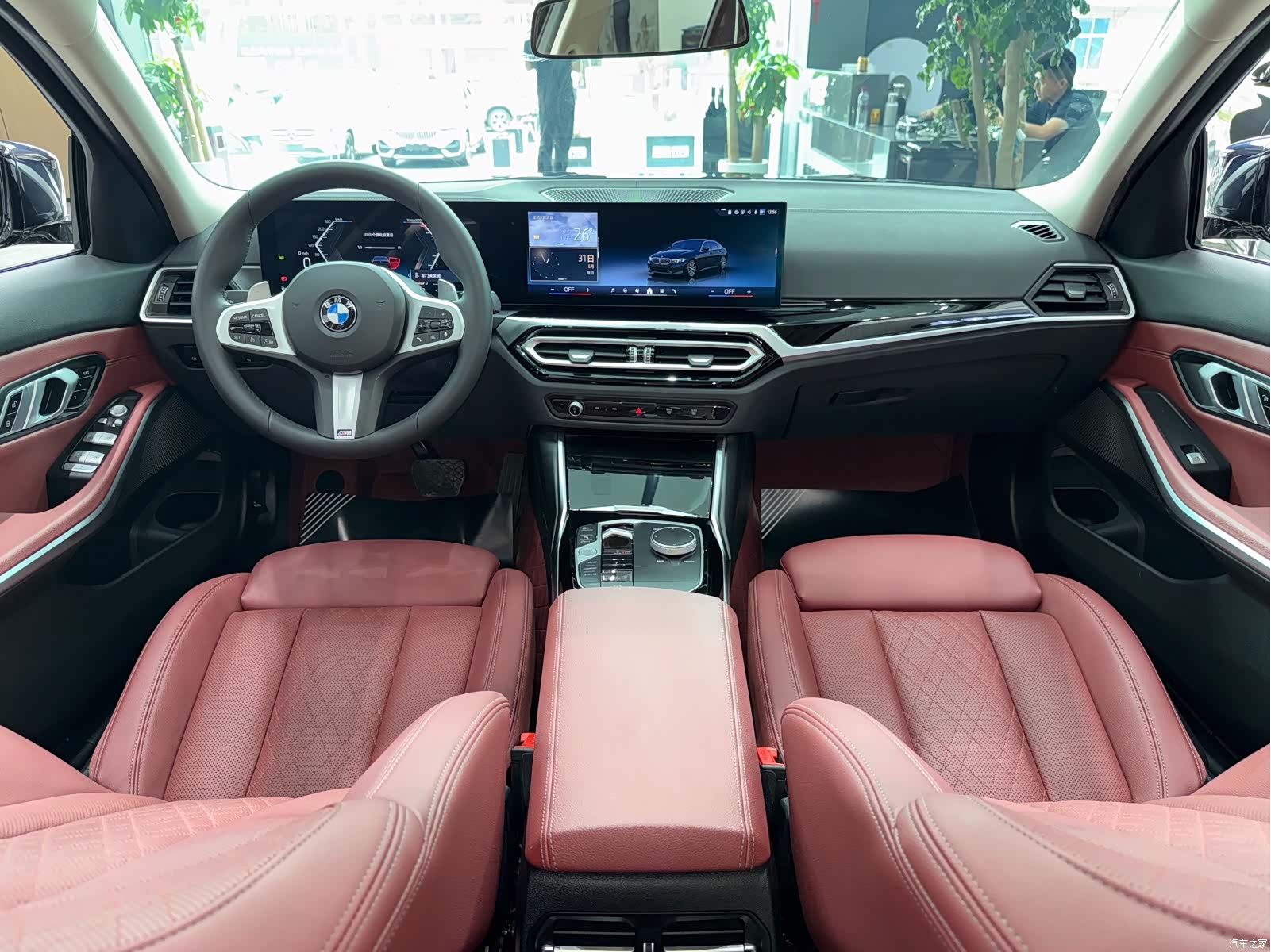 BMW 3 Series, 2024 7