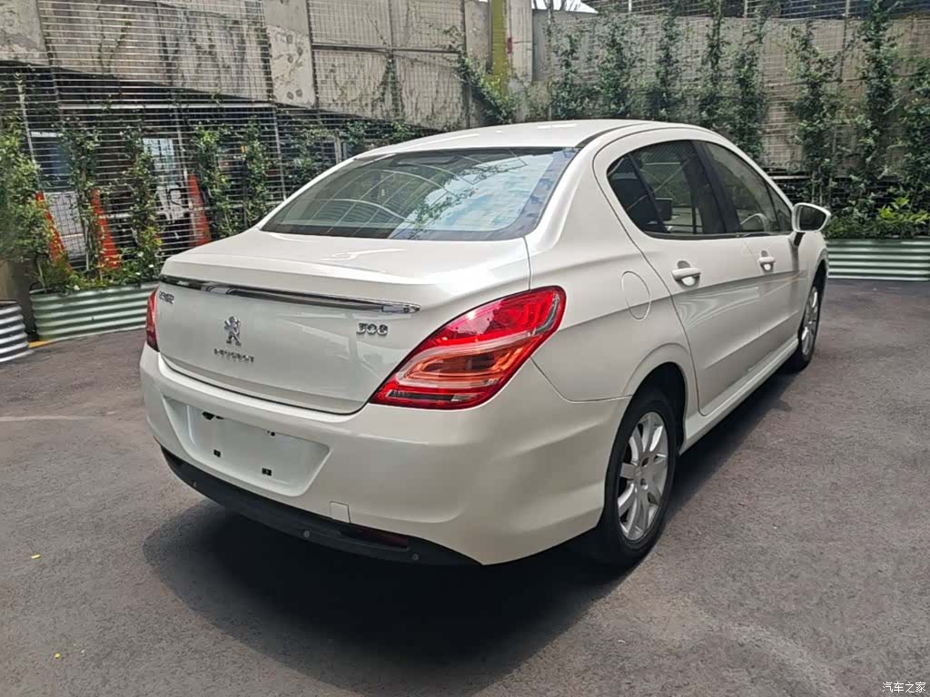Peugeot 308, 2015 7