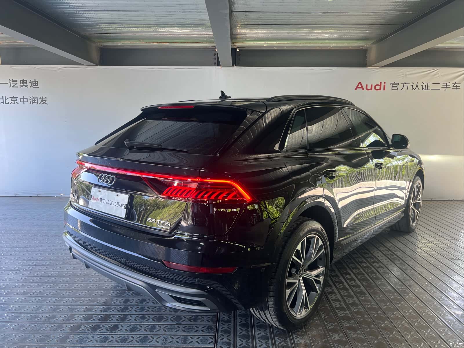 Audi Q8, 2023 все фото