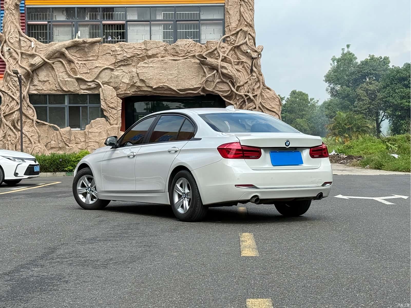 BMW 3 Series, 2016 3