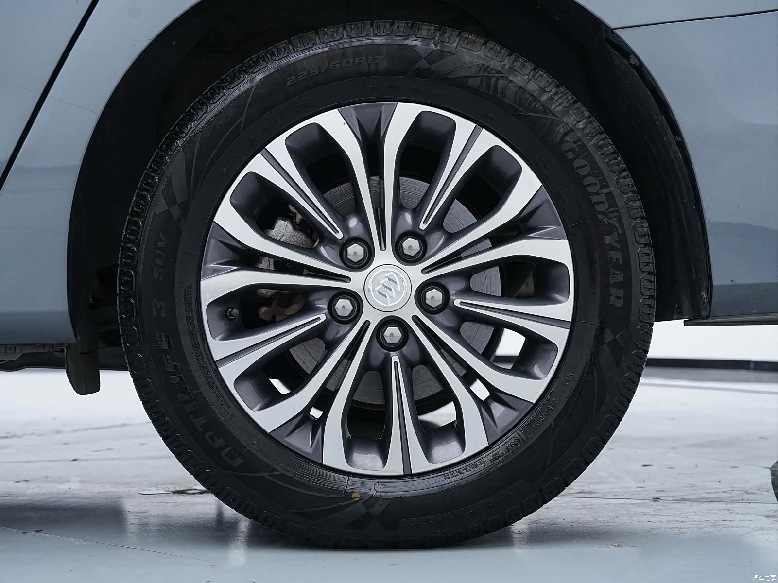 Buick GL8, 2020 13