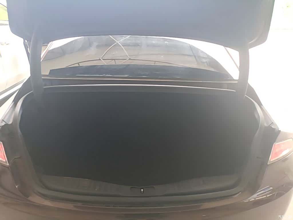 Lincoln MKZ, 2019 19