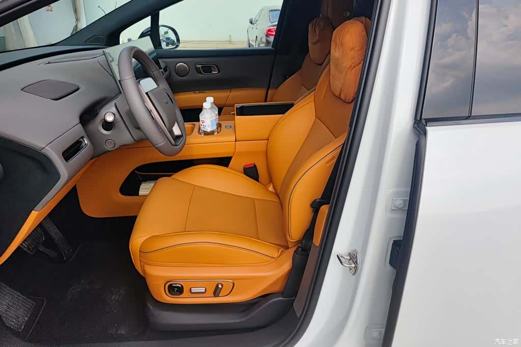 Li Auto i6, 2026 9