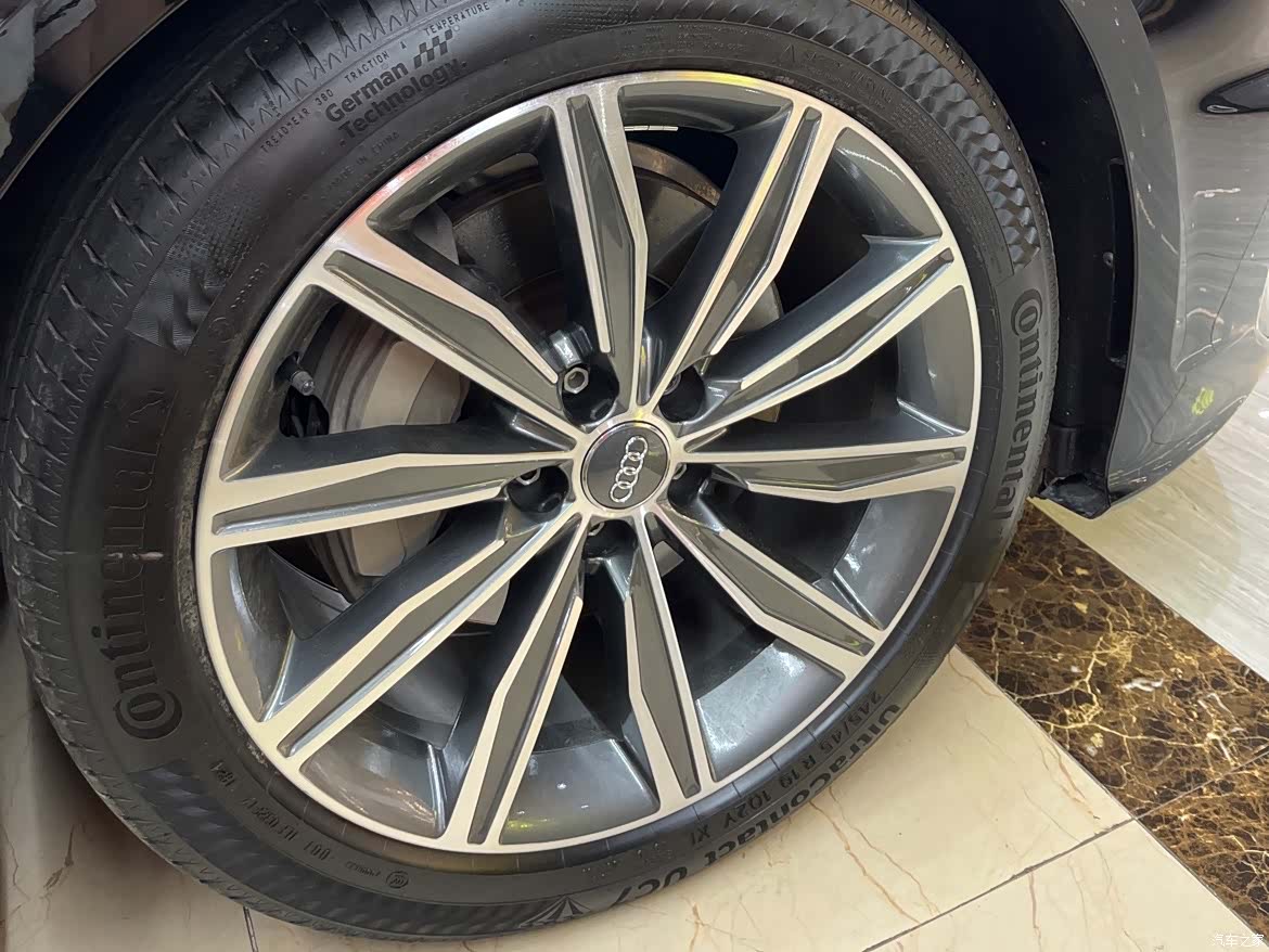 Audi A6L, 2020 10