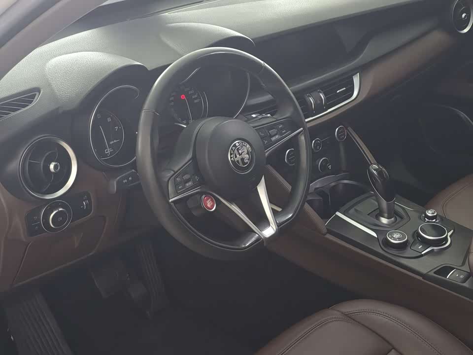 Alfa Romeo Stelvio Alfa Romeo Stelvio