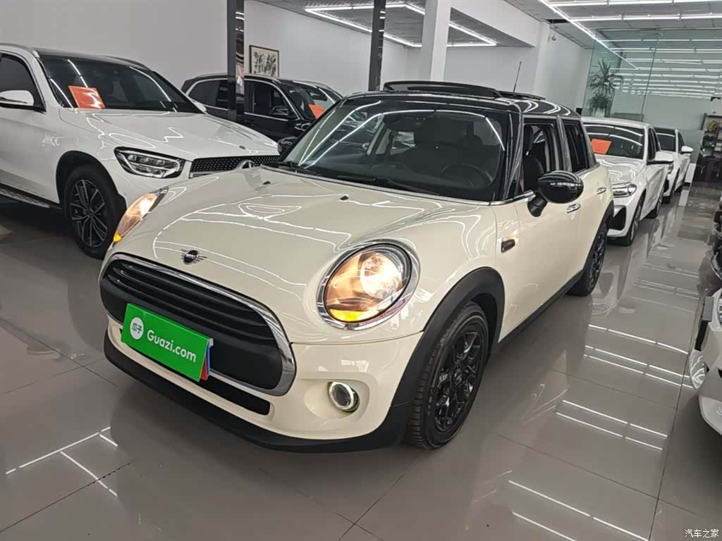 Mini ONE, 2019 2