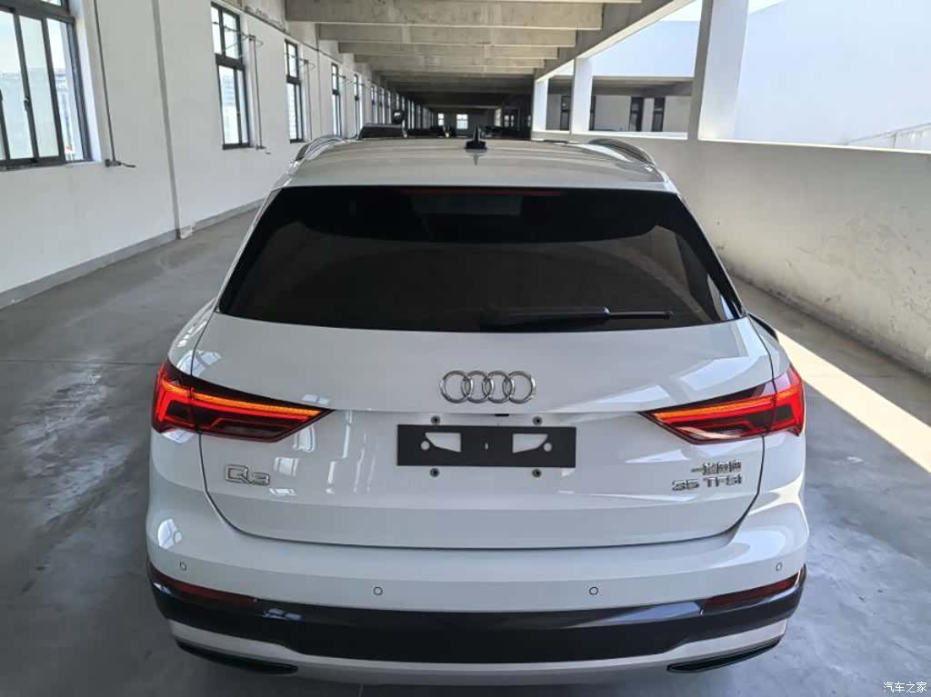 Audi Q3, 2023 все фото