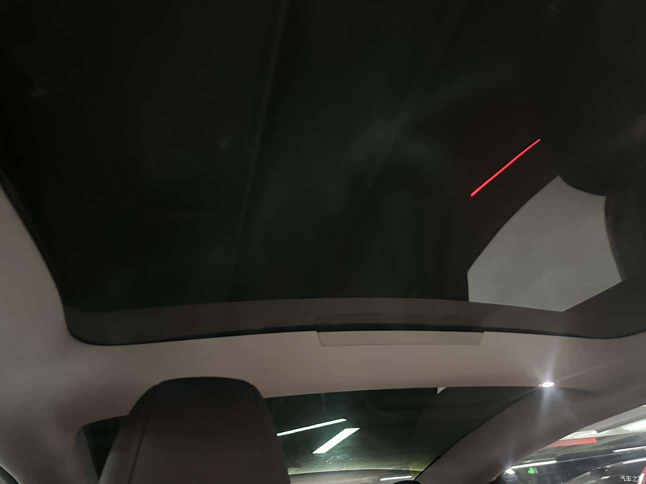 Tesla Model 3, 2025 6