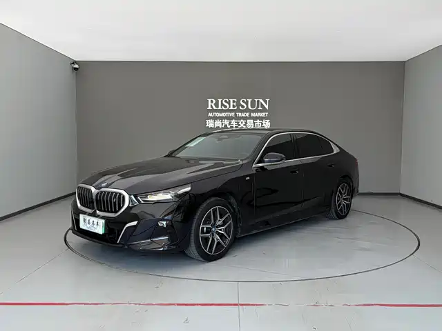 BMW i5 2025 — купить из Китая под заказ
