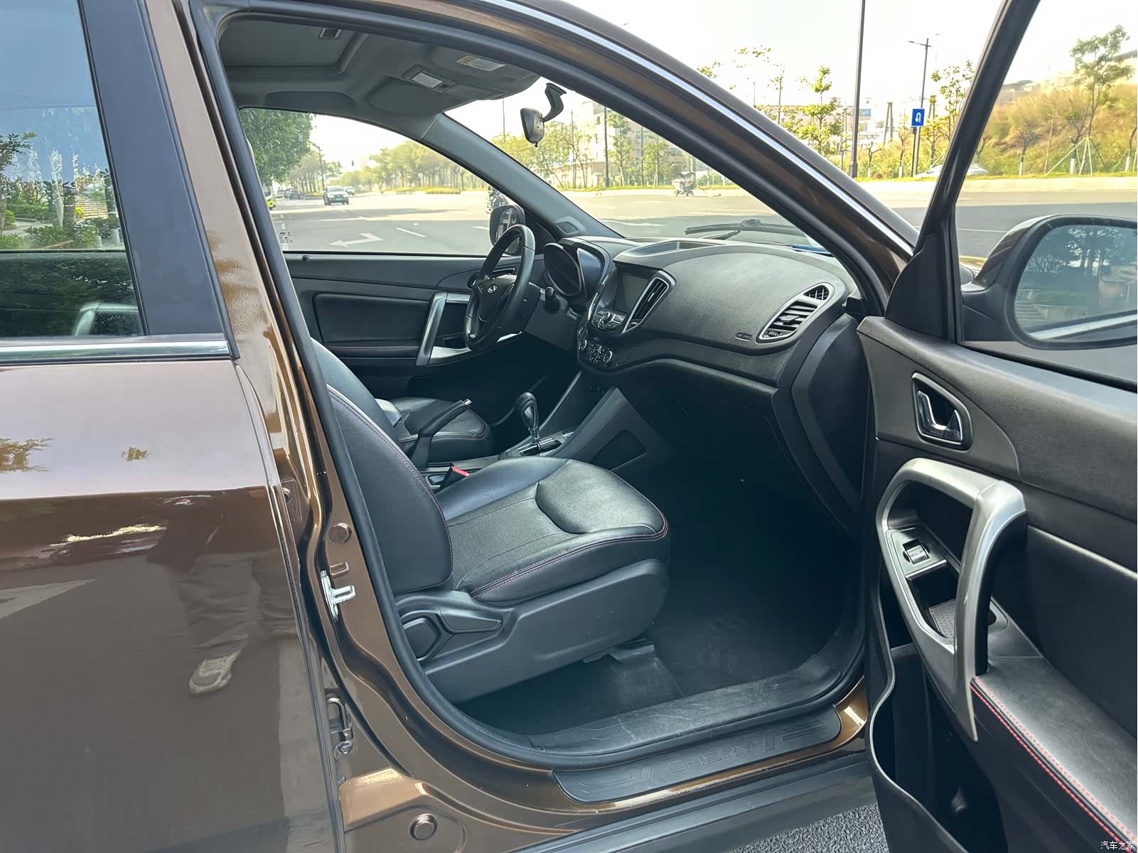 Chery 5, 2014 6