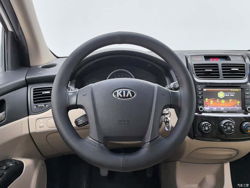Kia GL, 2014 11