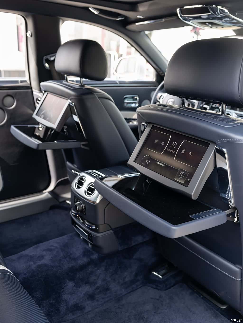 Rolls-Royce Ghost, 2019 25