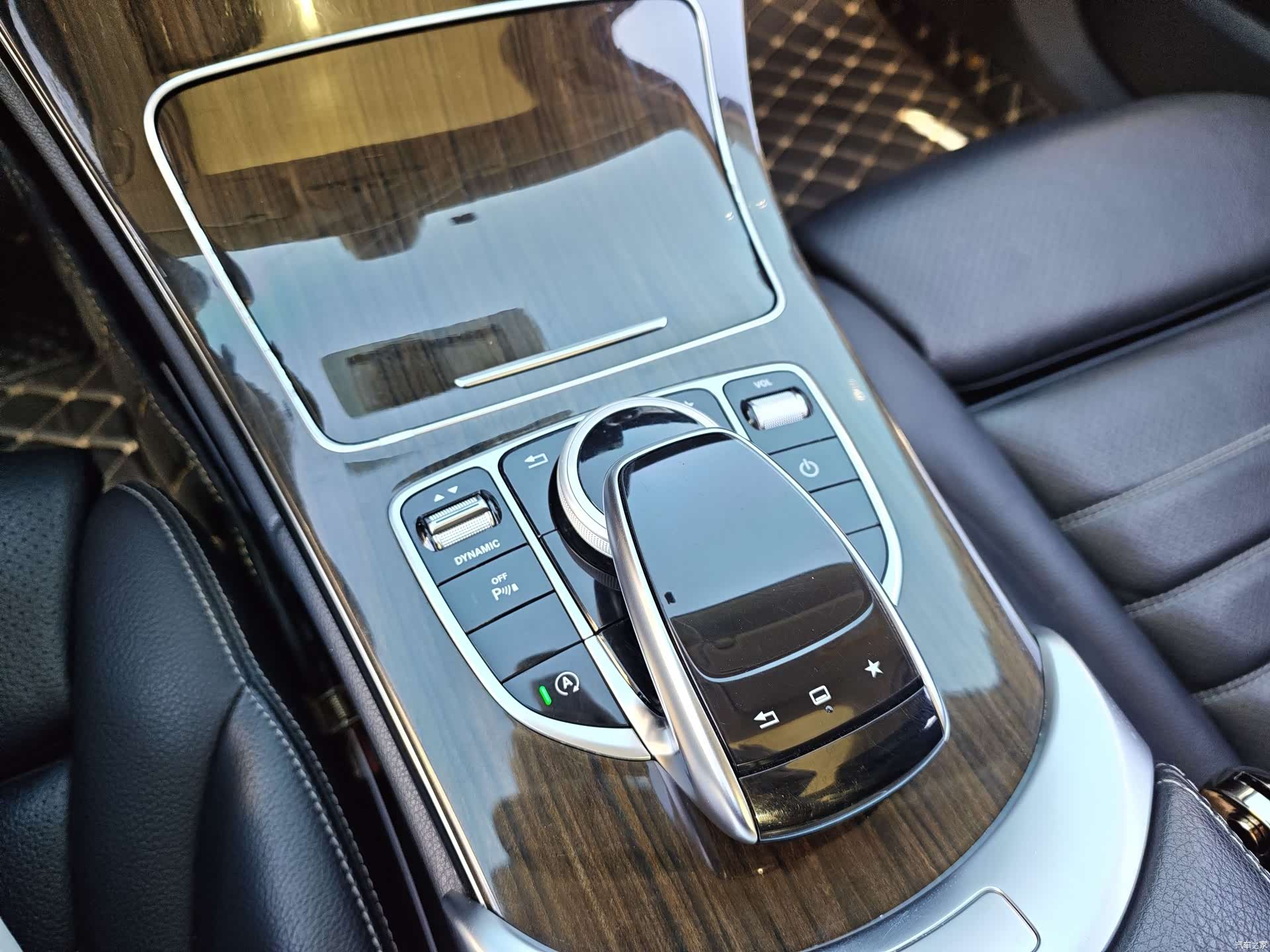 Mercedes-Benz C-Class, 2016 12