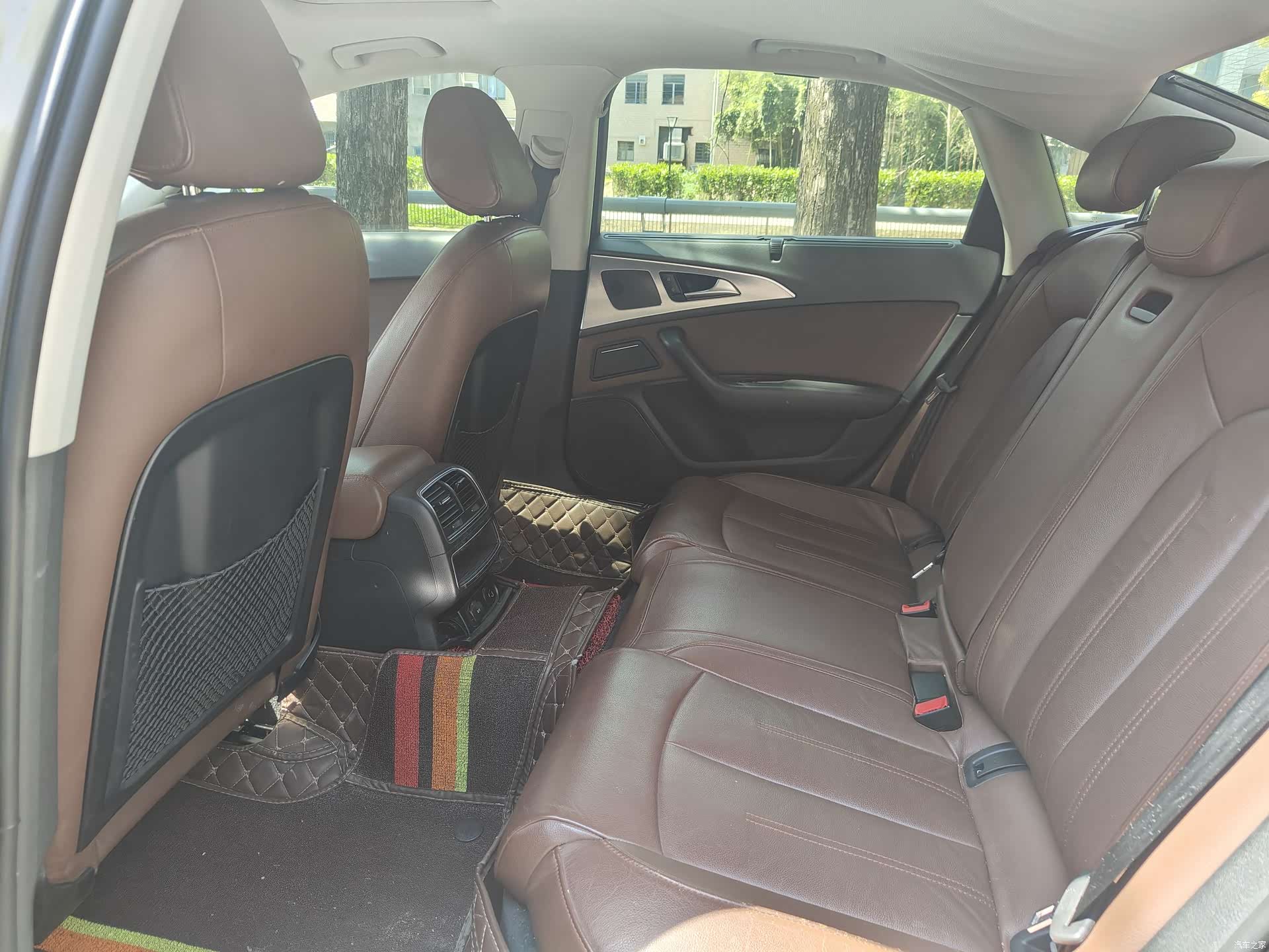 Audi A6L, 2014 все фото