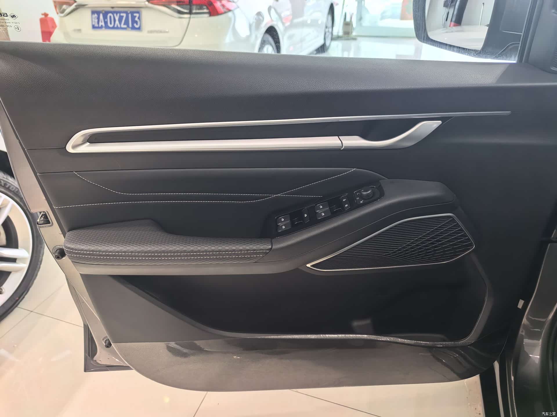 Geely Emgrand, 2022 все фото