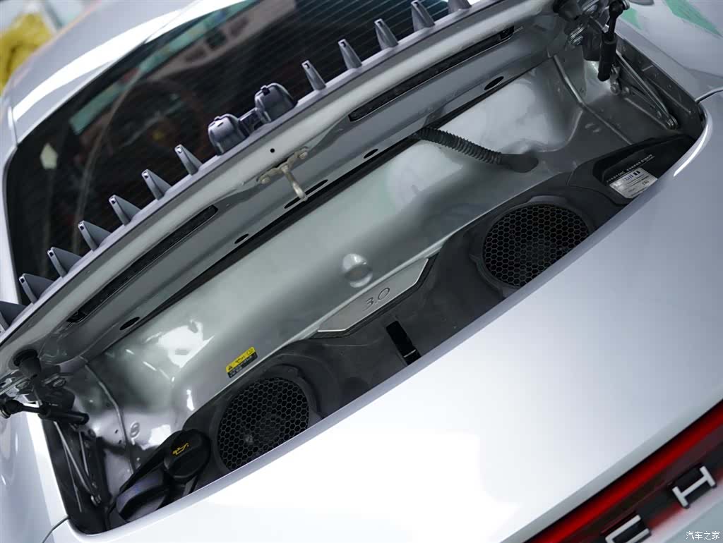 Porsche 911, 2021 36