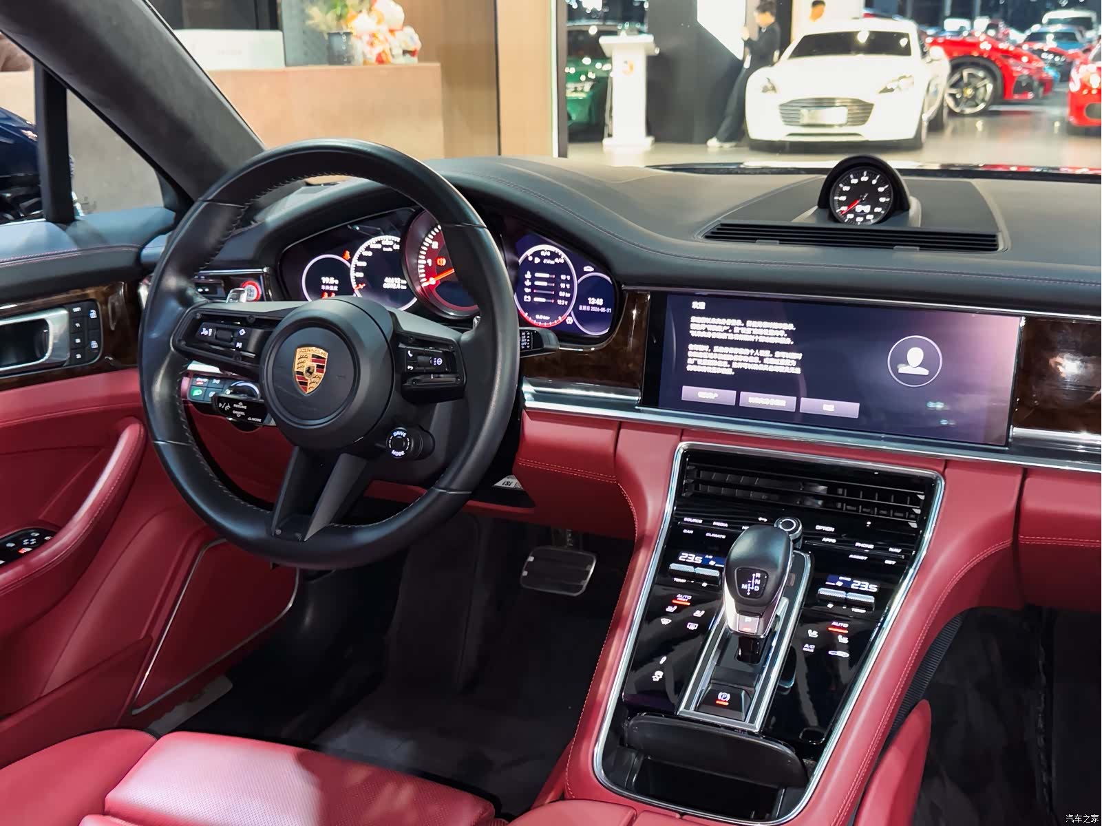 Porsche Panamera, 2022 8