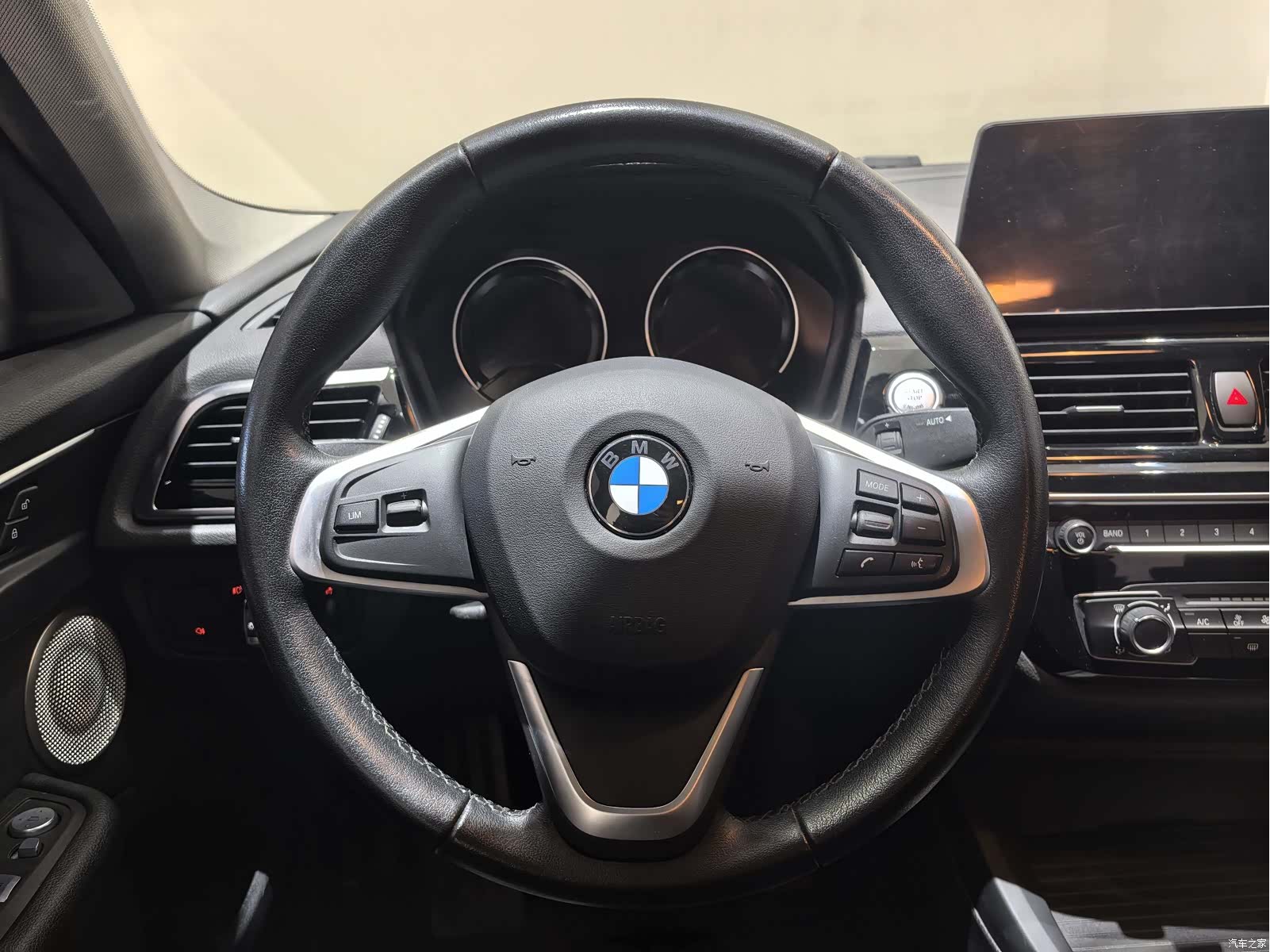 BMW 1 Series, 2023 14