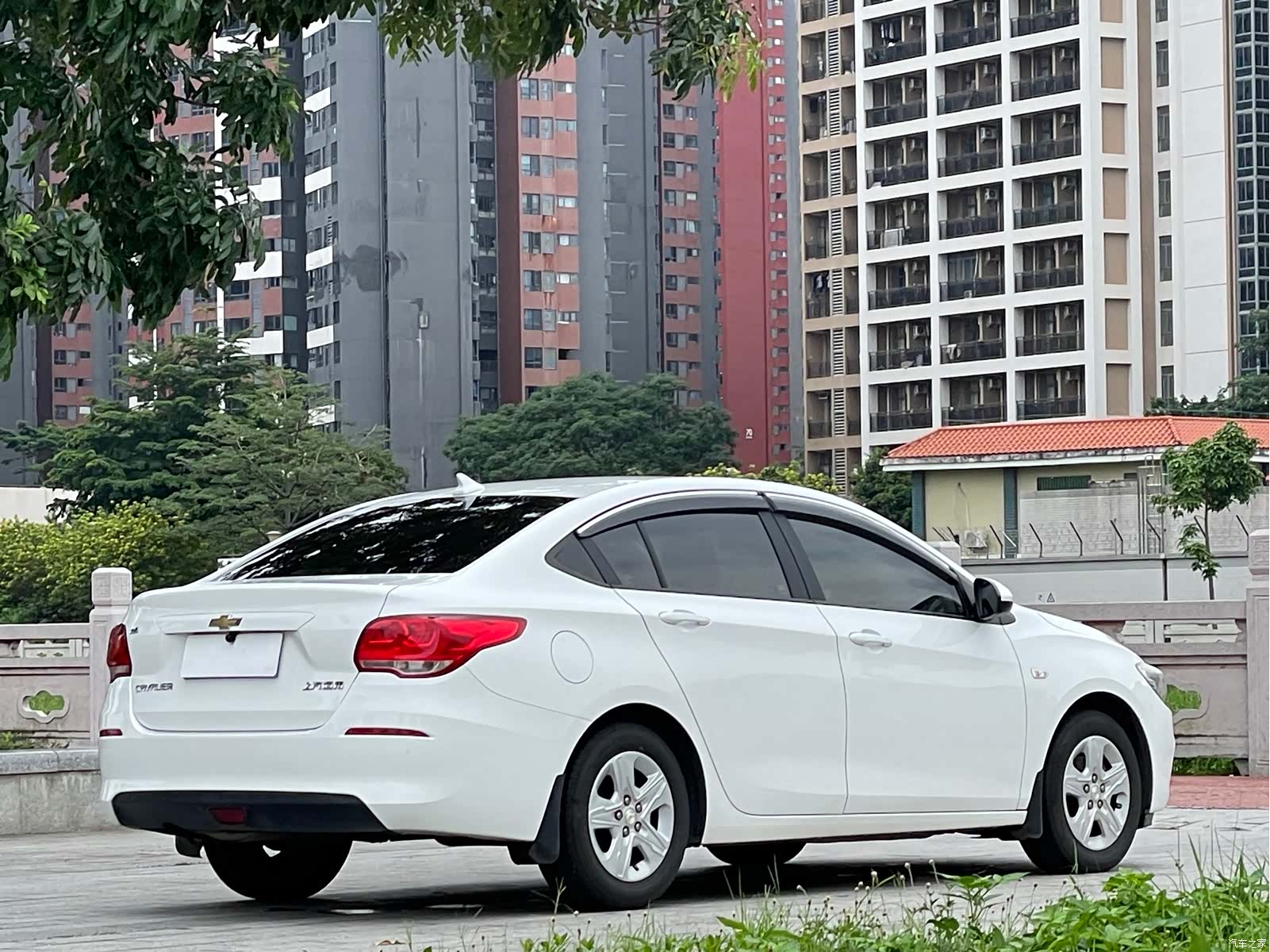Chevrolet 320, 2018 6