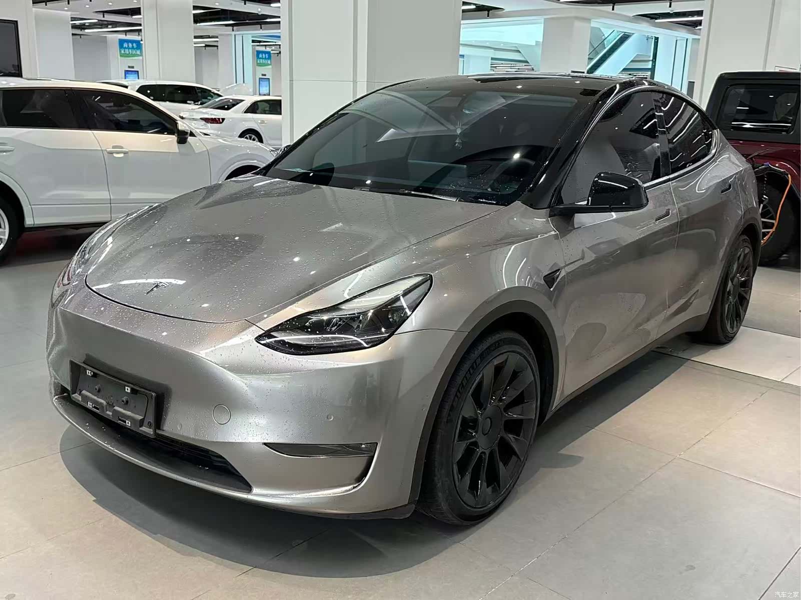 Tesla Model Y, 2021 2