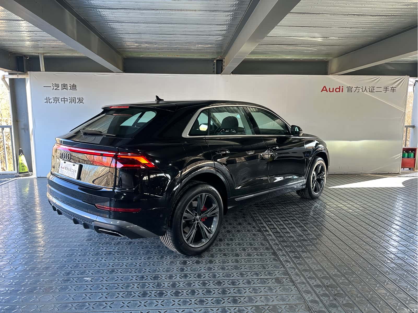Audi Q8, 2025 все фото