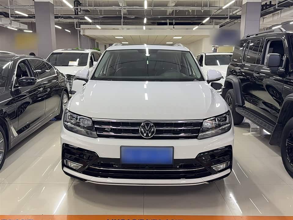 Volkswagen Tiguan L