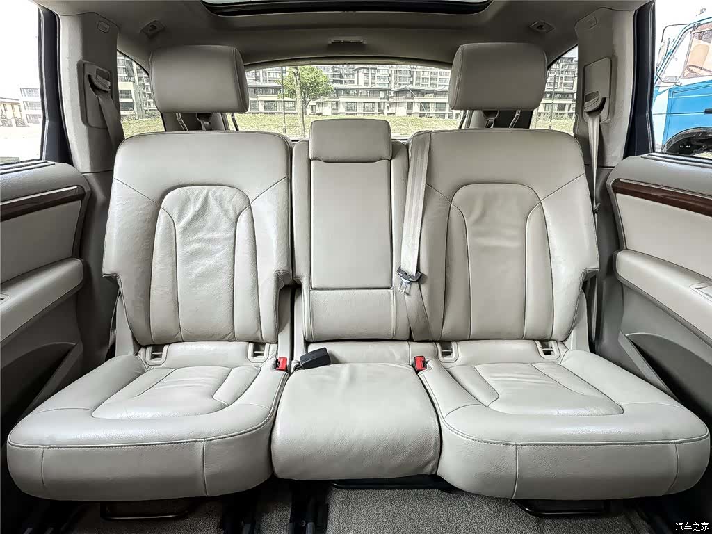 Audi Q7, 2009 16