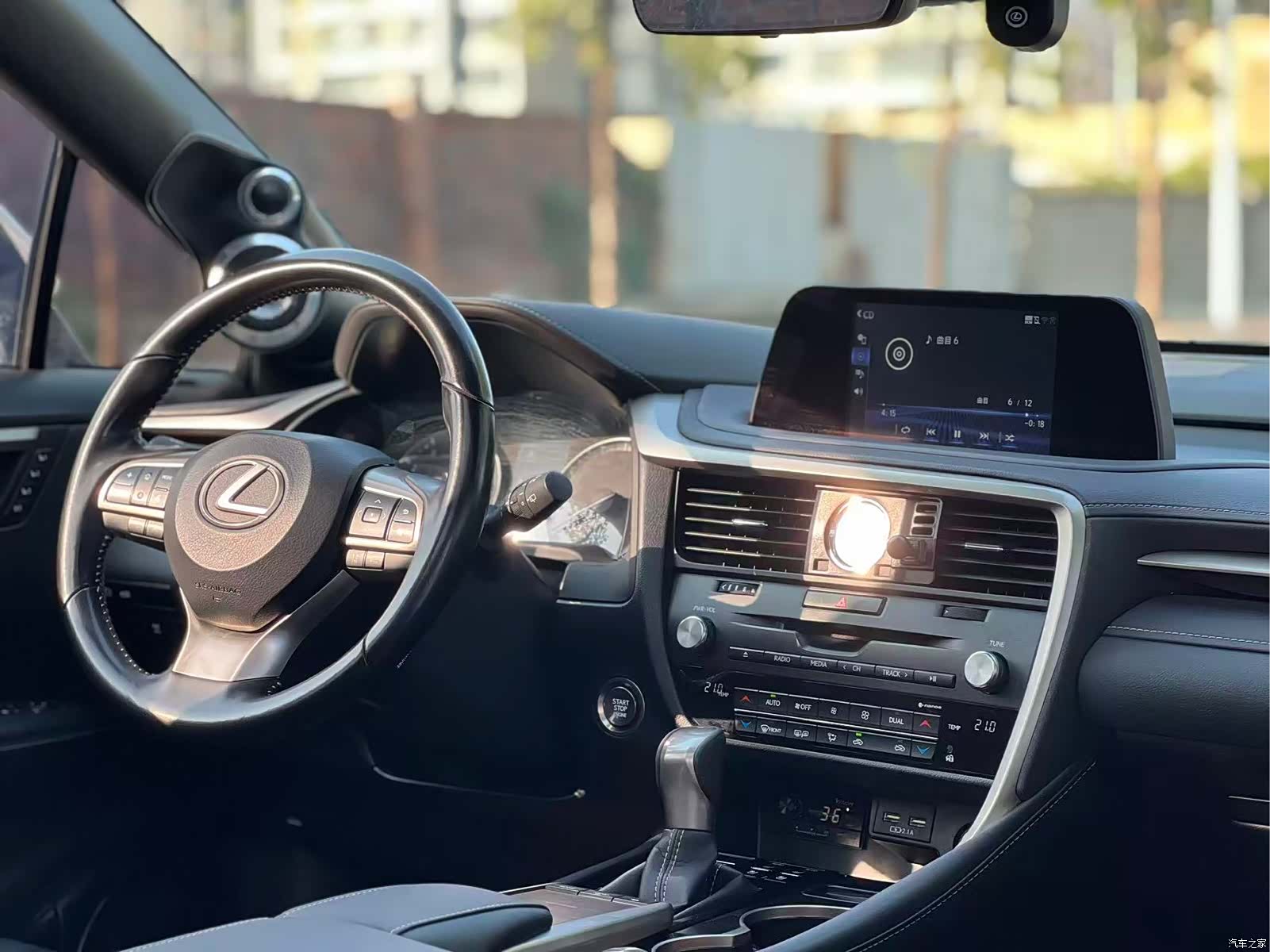 Lexus RX, 2020 9